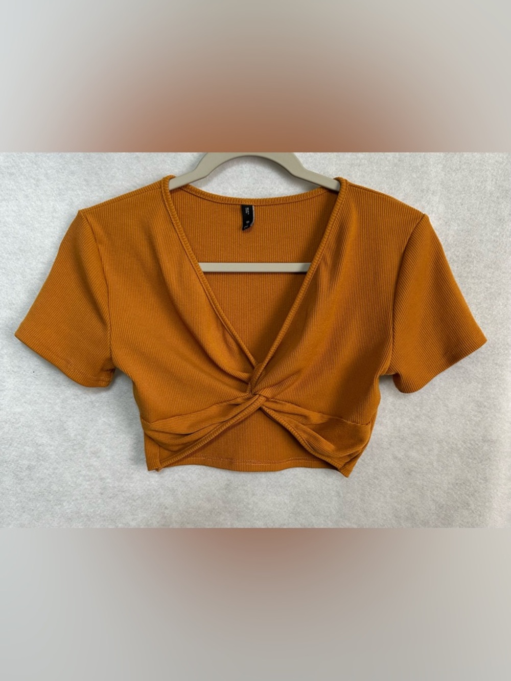 Zaful Mustard Ribbed Short Sleeve Crop Top